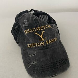 NWOT. Yellowstone Dutton Ranch Black Distressed Trucker Cap